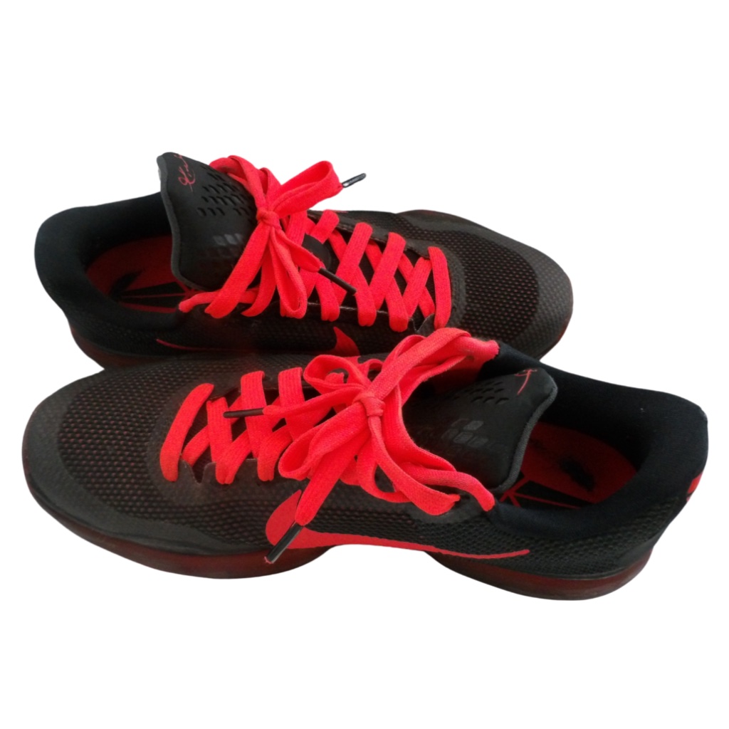 Kobe Sneakers